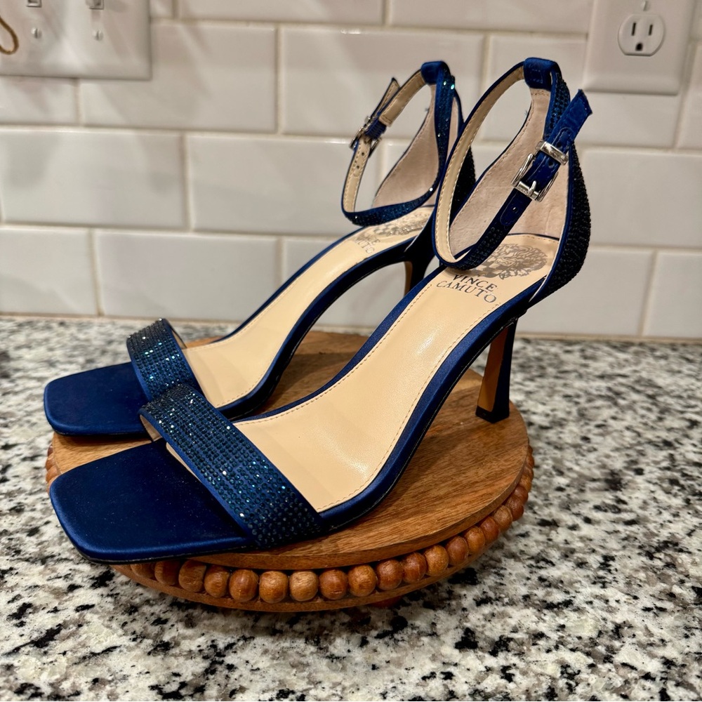 NWOB Vince Camuto Women's Enella Navy Sparkle Ankleโ Strap Heels